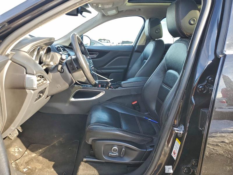 Фото 7 - JAGUAR F-PACE