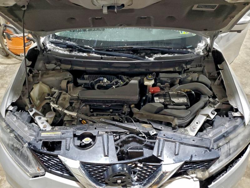 Фото 12 - NISSAN ROGUE