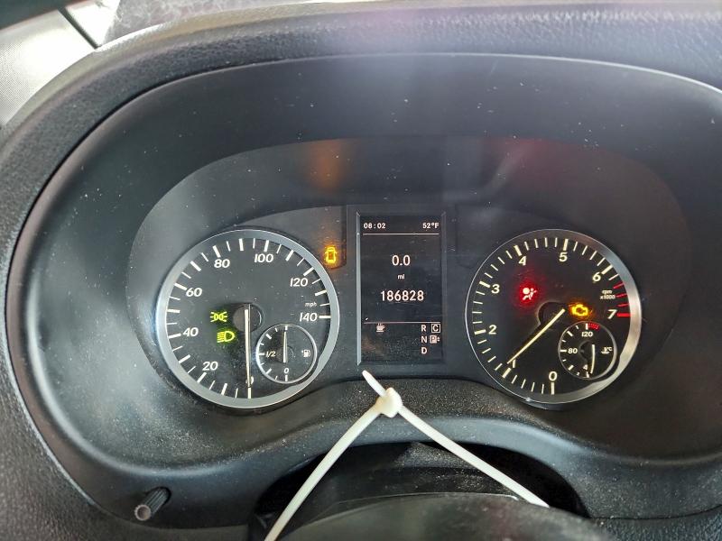 Фото 9 - MERCEDES-BENZ METRIS