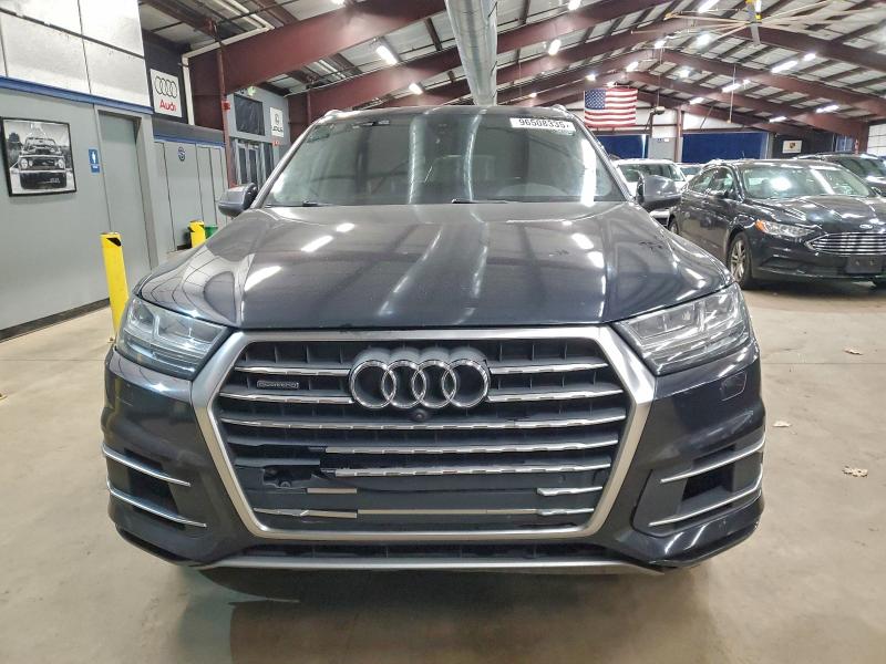 Фото 5 - AUDI Q7