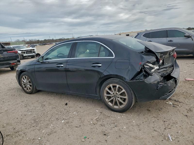 MERCEDES-BENZ A-CLASS 2019 VIN WDD3G4EB1KW023352