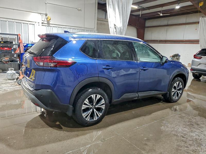 Фото 3 - NISSAN ROGUE