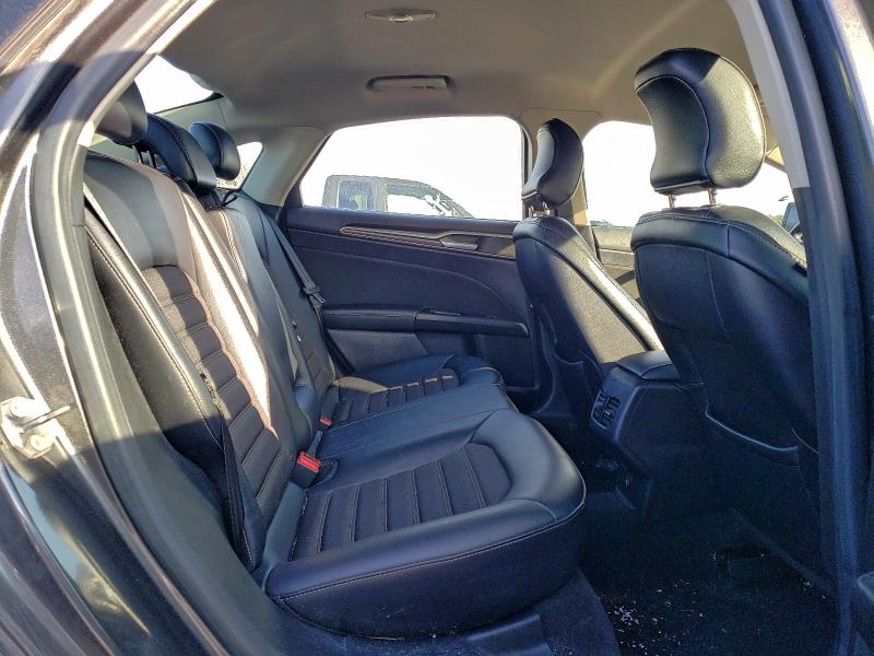 Фото 10 - FORD FUSION