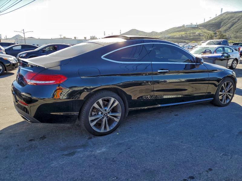 Фото 3 - MERCEDES-BENZ C-CLASS