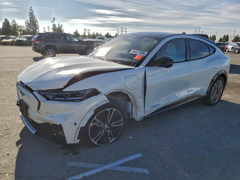 Фото 1 - FORD MUSTANG