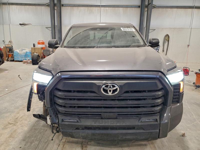 Фото 5 - TOYOTA TUNDRA