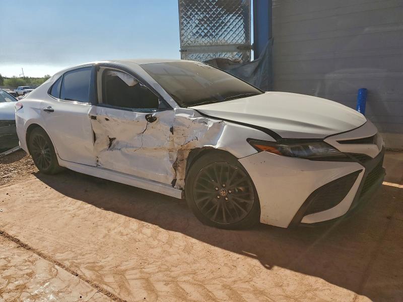 Фото 4 - TOYOTA CAMRY