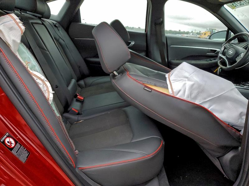 Фото 10 - HYUNDAI SONATA