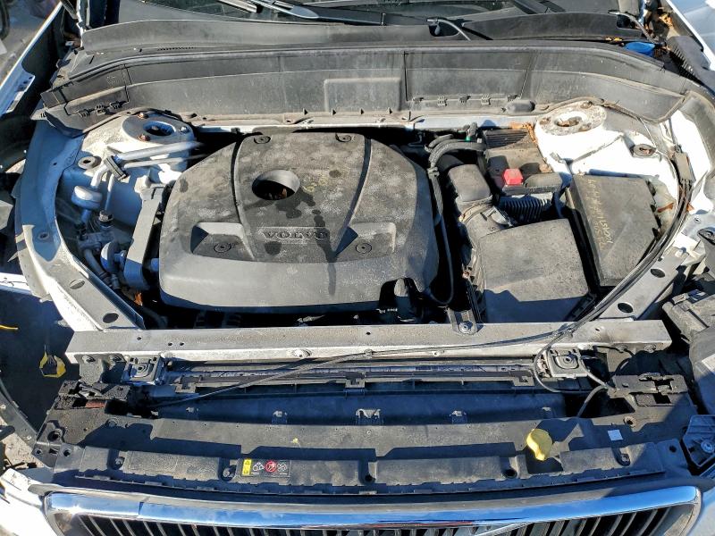 Фото 12 - VOLVO XC90