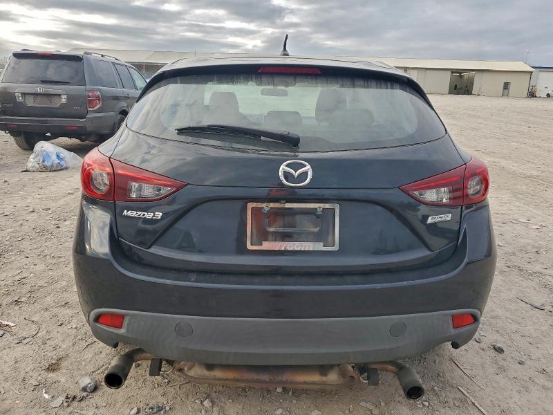 Фото 6 - MAZDA 3