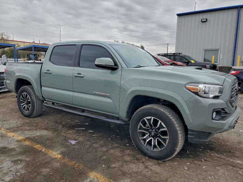 Фото 4 - TOYOTA TACOMA