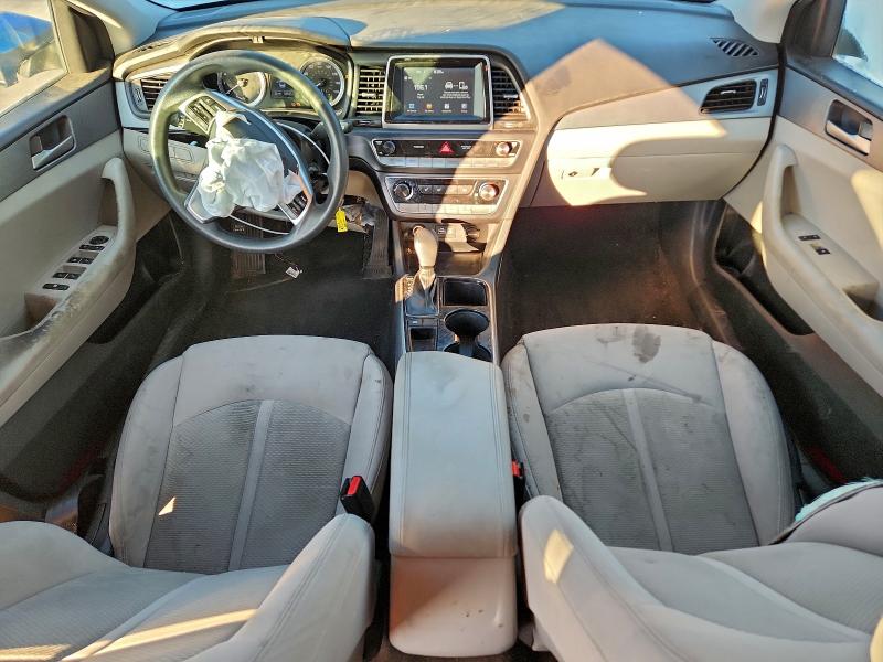 Фото 8 - HYUNDAI SONATA