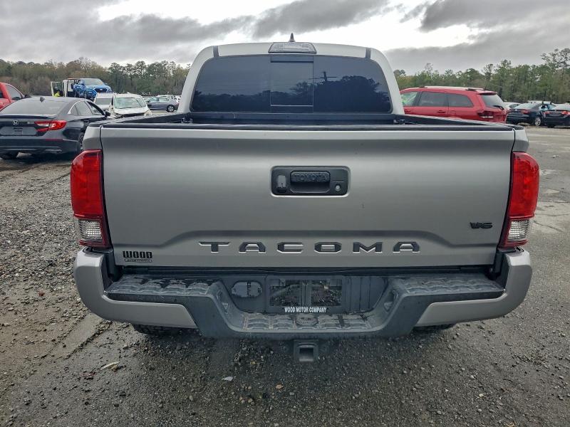 Фото 6 - TOYOTA TACOMA