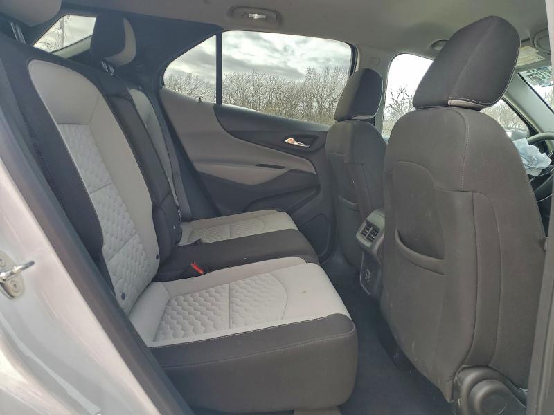 Фото 11 - CHEVROLET EQUINOX