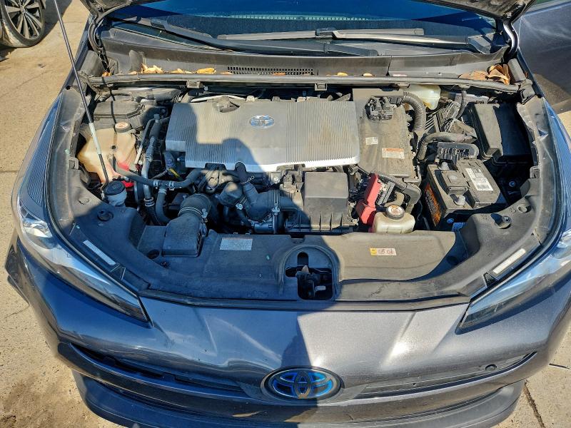 Фото 11 - TOYOTA PRIUS