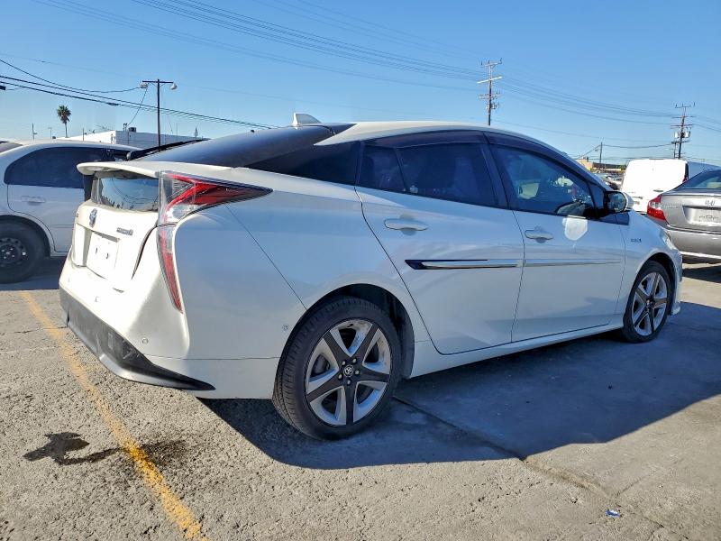 Фото 3 - TOYOTA PRIUS