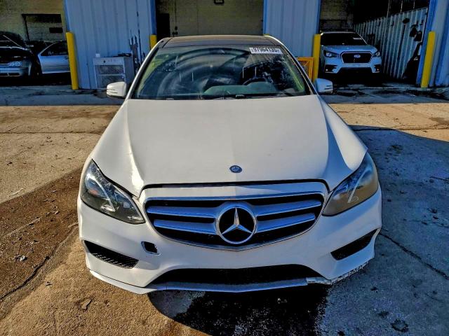 Фото 5 - MERCEDES-BENZ E-CLASS