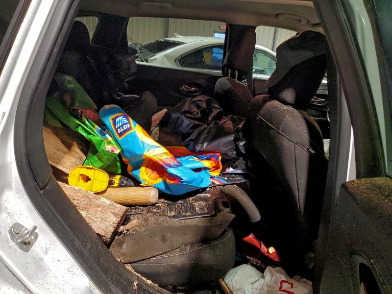 Фото 11 - JEEP GRAND CHER