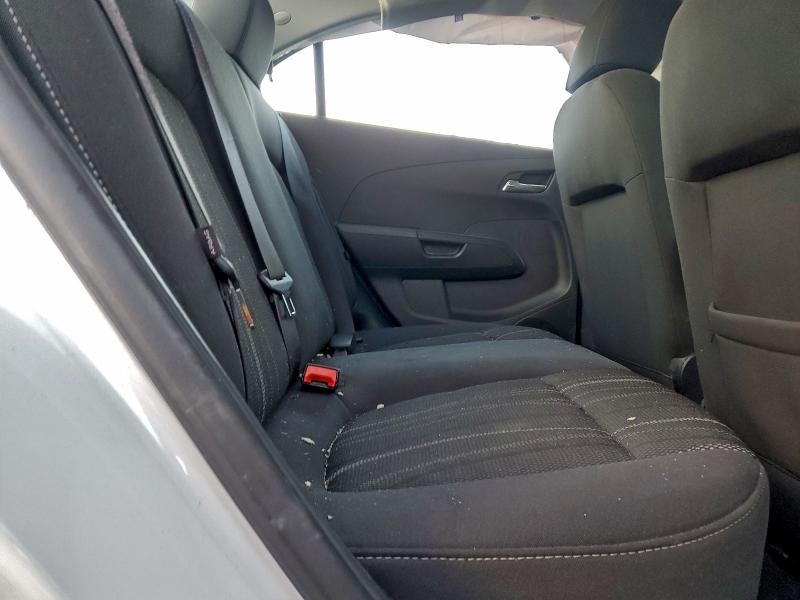 Фото 11 - CHEVROLET SONIC