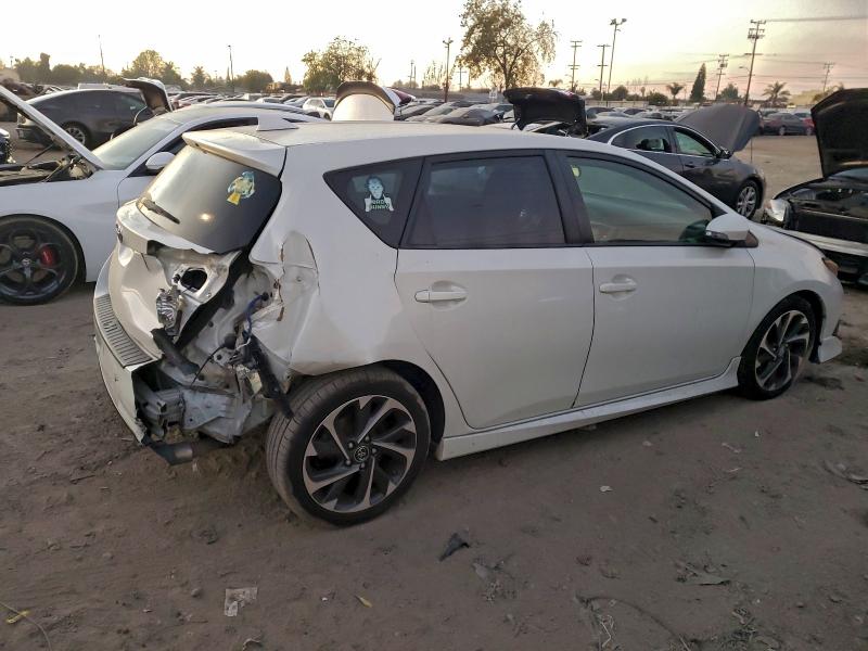 Фото 3 - TOYOTA COROLLA