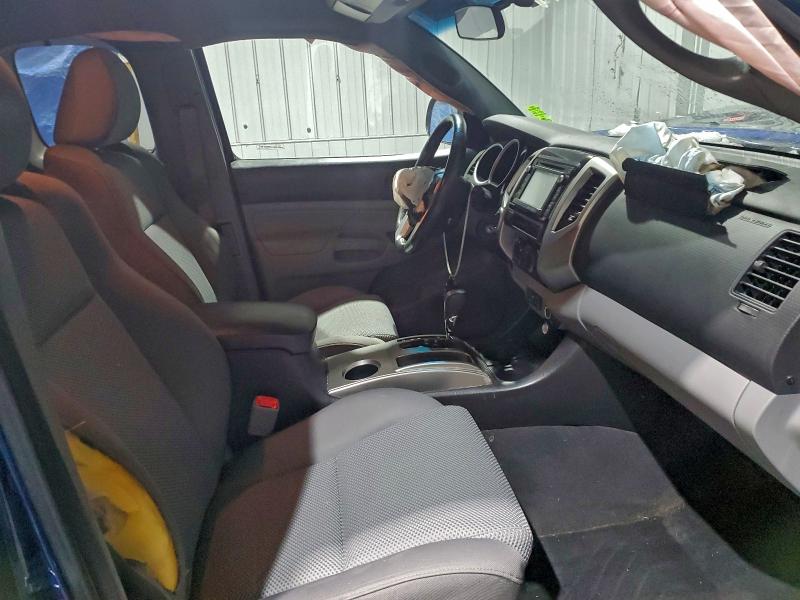 Фото 10 - TOYOTA TACOMA