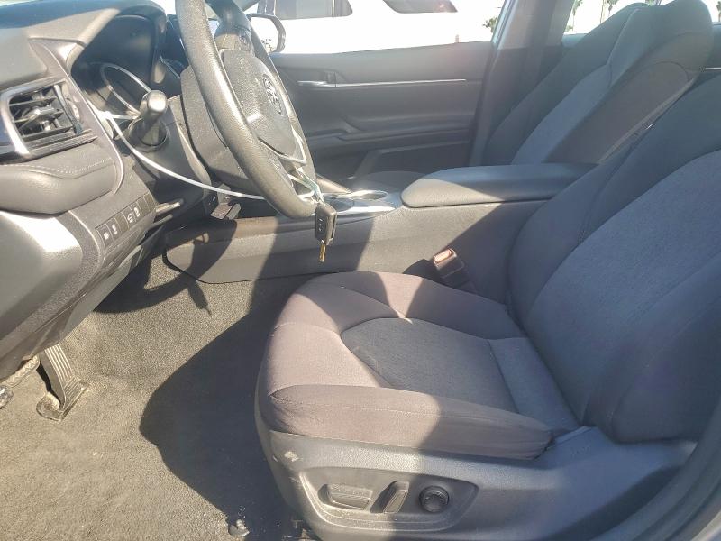 Фото 7 - TOYOTA CAMRY