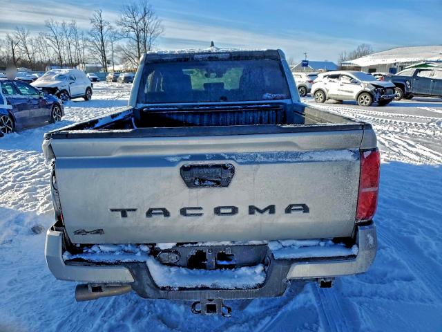 Фото 6 - TOYOTA TACOMA