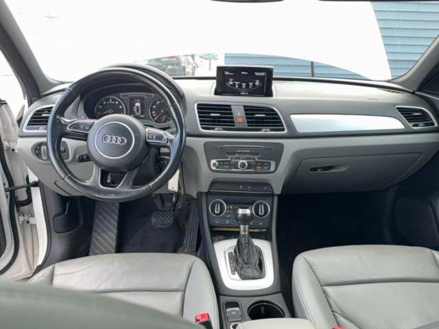 Фото 9 - AUDI Q3