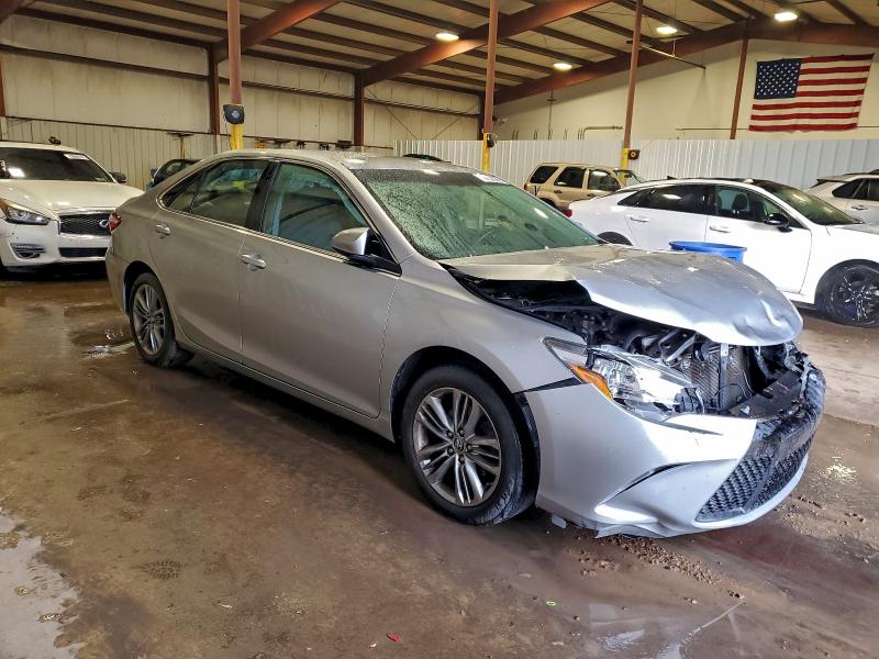 Фото 4 - TOYOTA CAMRY