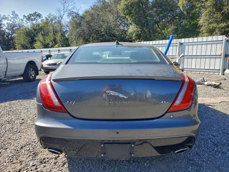 JAGUAR XJ 2016 VIN SAJWA1C74G8V96443