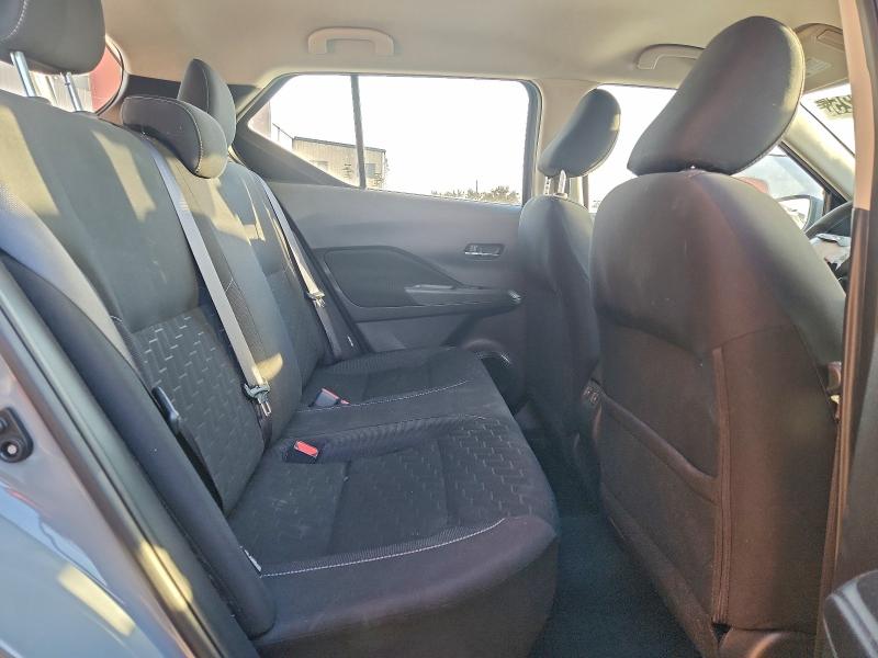 Фото 11 - NISSAN KICKS