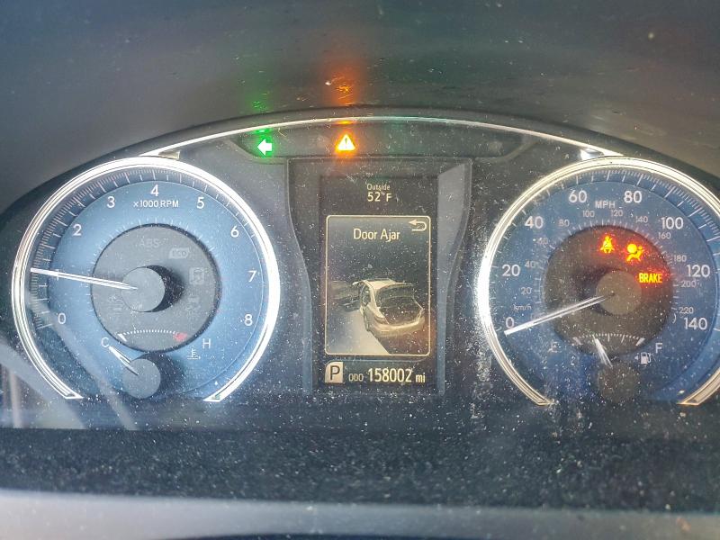 Фото 9 - TOYOTA CAMRY