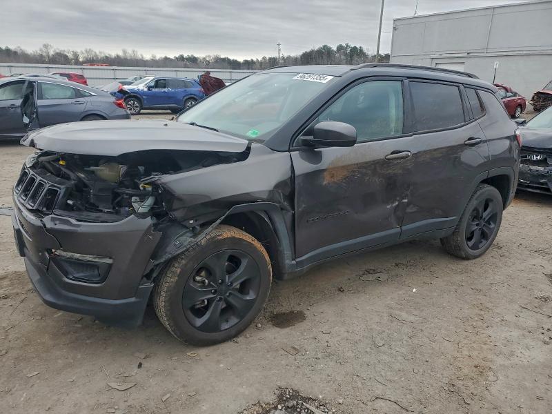 Фото 1 - JEEP COMPASS