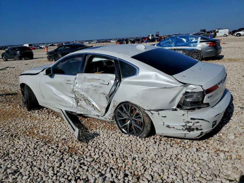 Фото 2 - VOLVO S90