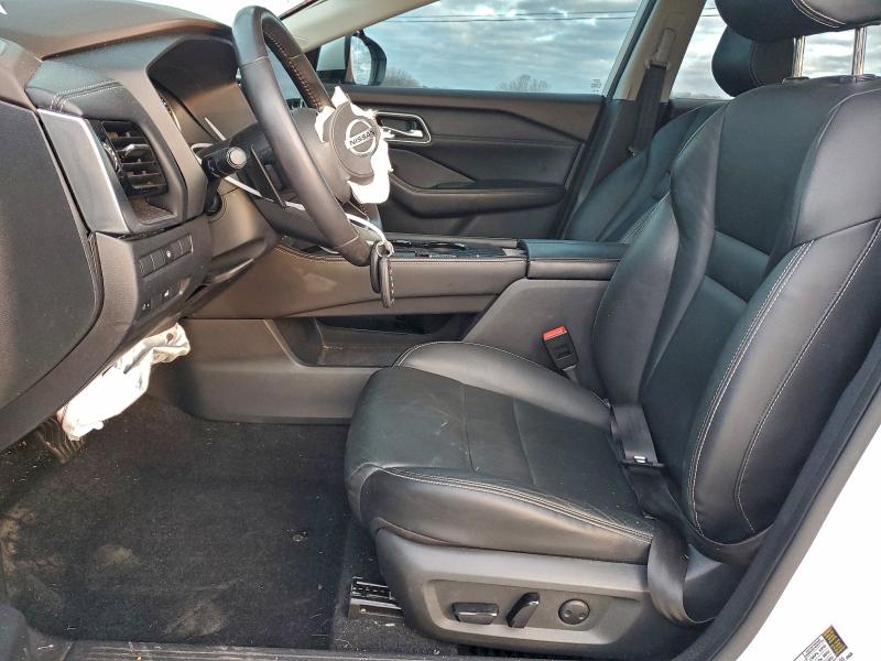 Фото 7 - NISSAN ROGUE