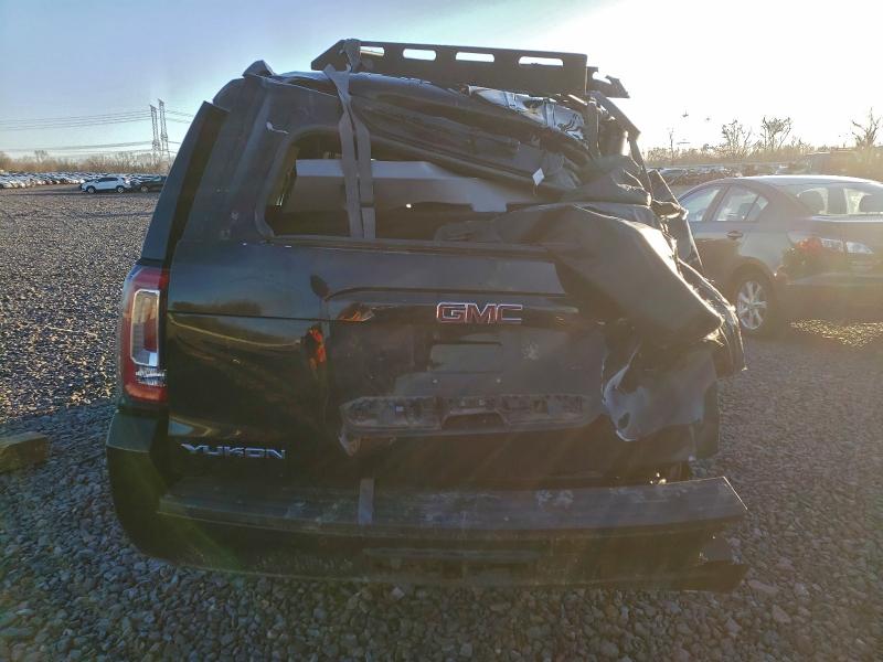 Фото 6 - GMC YUKON