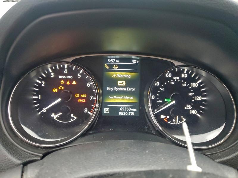 Фото 9 - NISSAN ROGUE