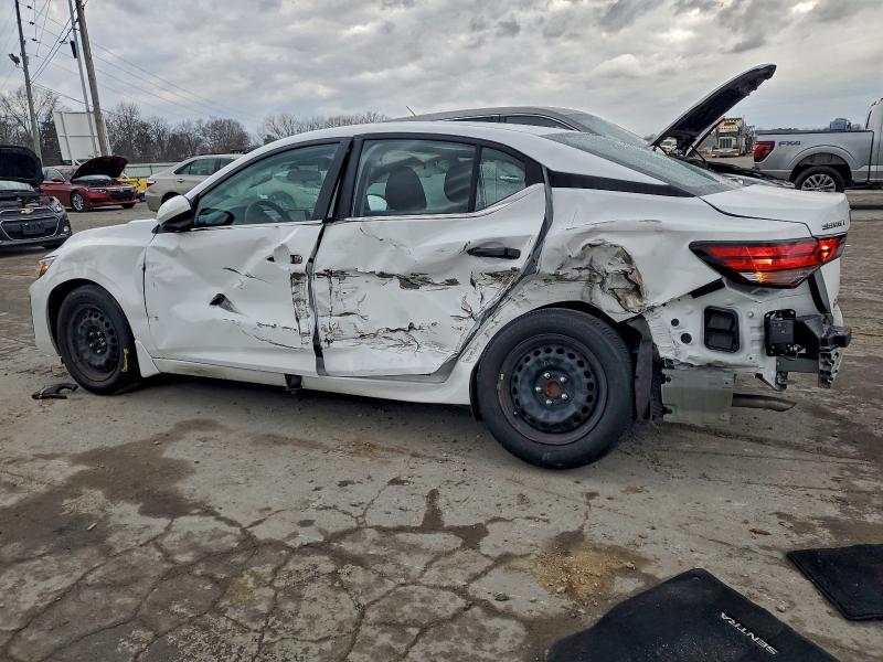 Фото 2 - NISSAN SENTRA