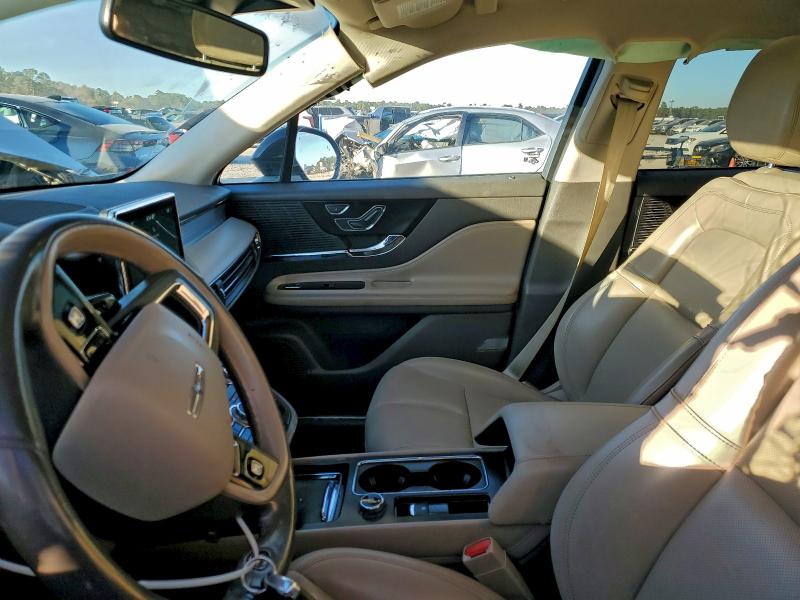 Фото 7 - LINCOLN CORSAIR