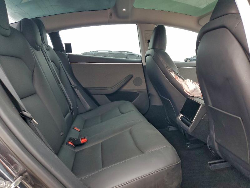 Фото 10 - TESLA MODEL 3