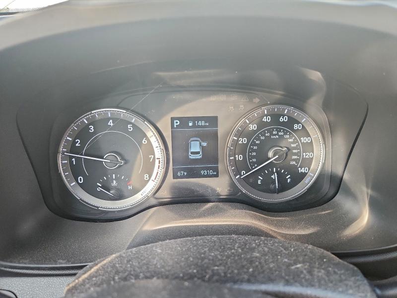 Фото 9 - HYUNDAI VENUE