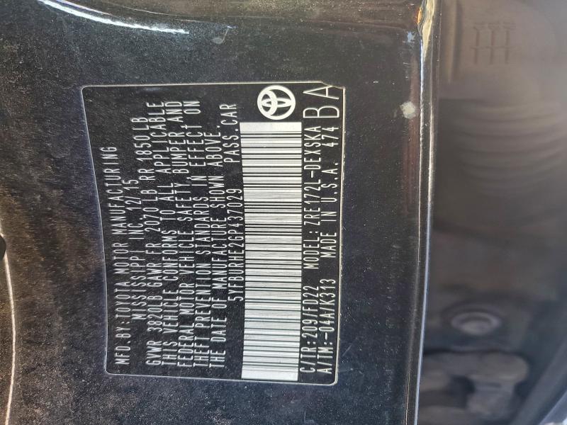 Фото 12 - TOYOTA COROLLA