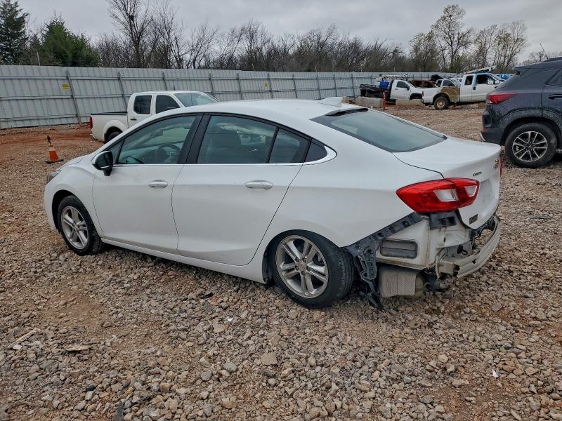 Фото 2 - CHEVROLET CRUZE