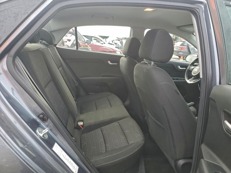 Фото 10 - KIA RIO