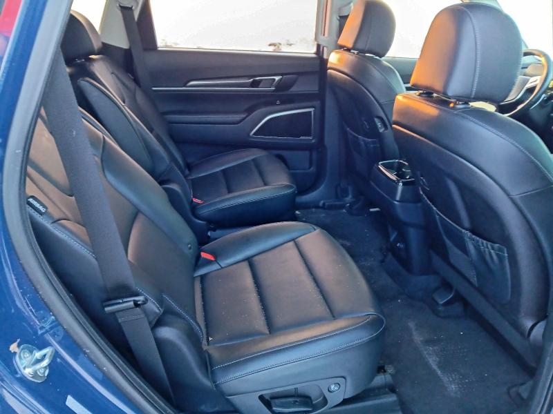 Фото 10 - KIA TELLURIDE