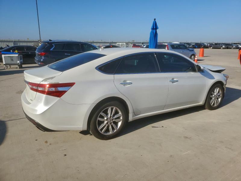 Фото 3 - TOYOTA AVALON