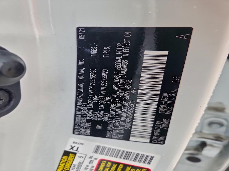 Фото 12 - TOYOTA HIGHLANDER