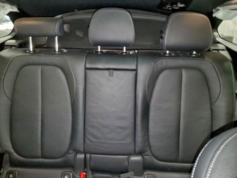 Фото 10 - BMW X1