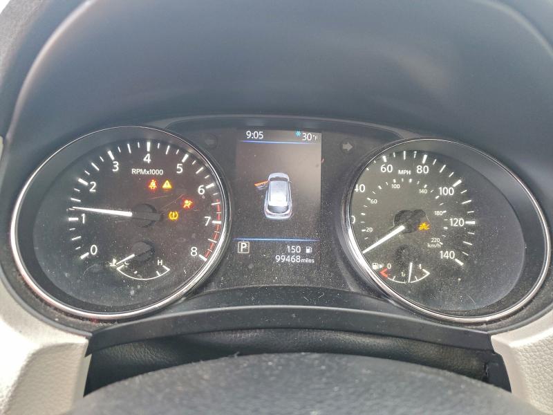 Фото 9 - NISSAN ROGUE