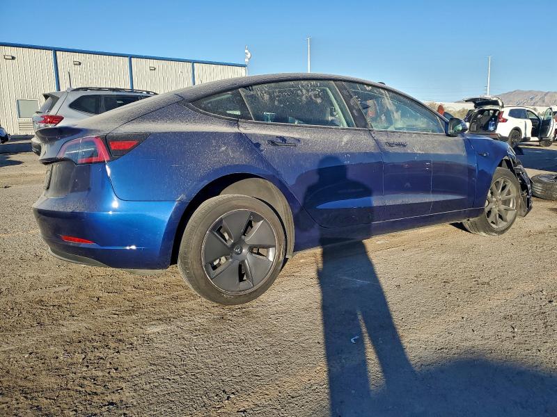 Фото 3 - TESLA MODEL 3